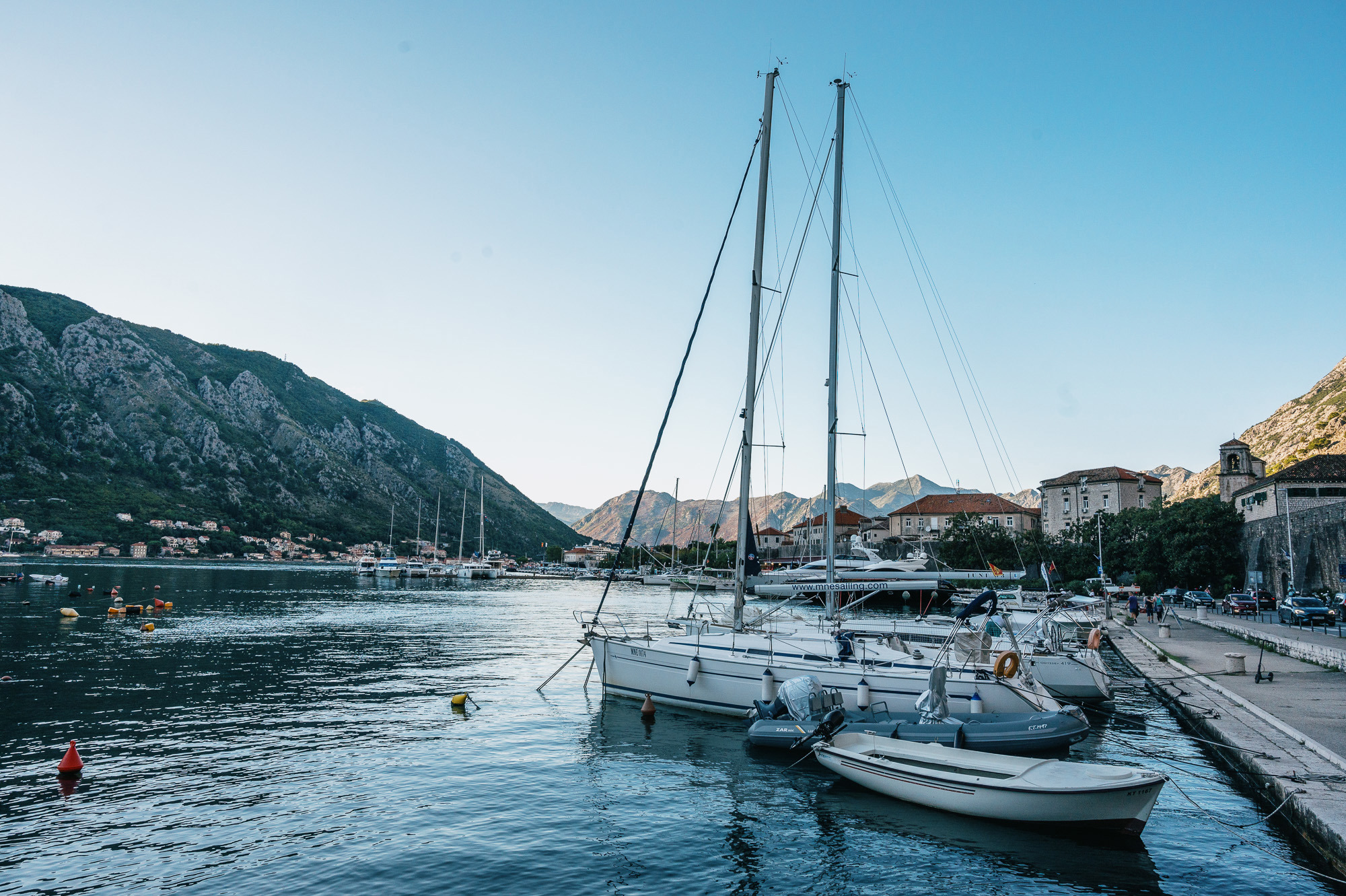 Kotor – Altstadt zwischen Bergen und Bucht
