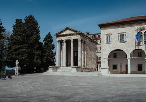 Pula